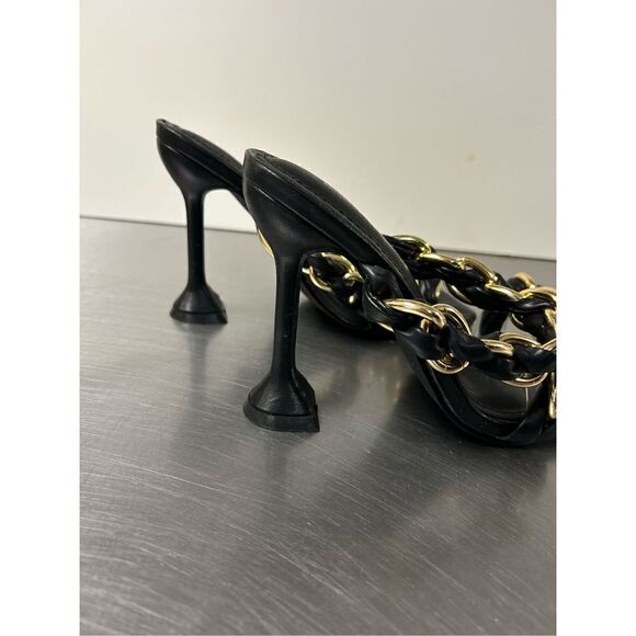 Cape Robbin Women’s Size 6 Black with Metal Chain Wine Glass Heels - Picture 4 of 8